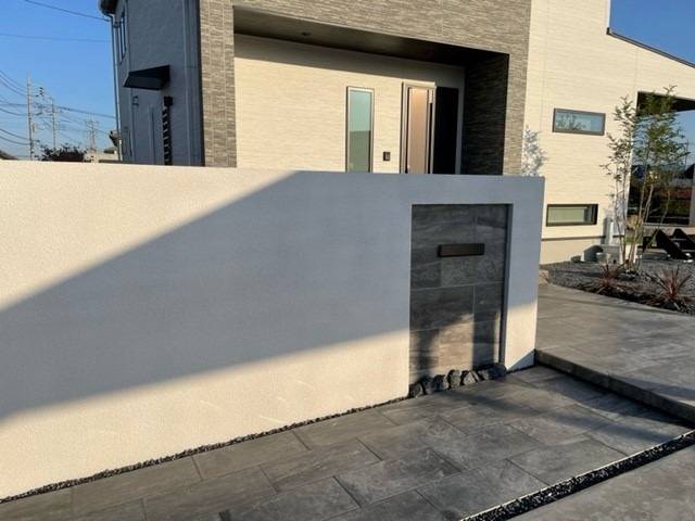 玄関先からきれいに美しく